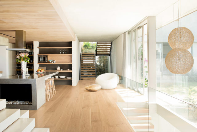 The difference between solid and engineered hardwood Flooring