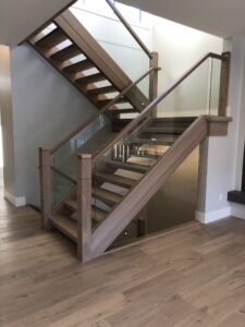 No riser floating hardwood stairs